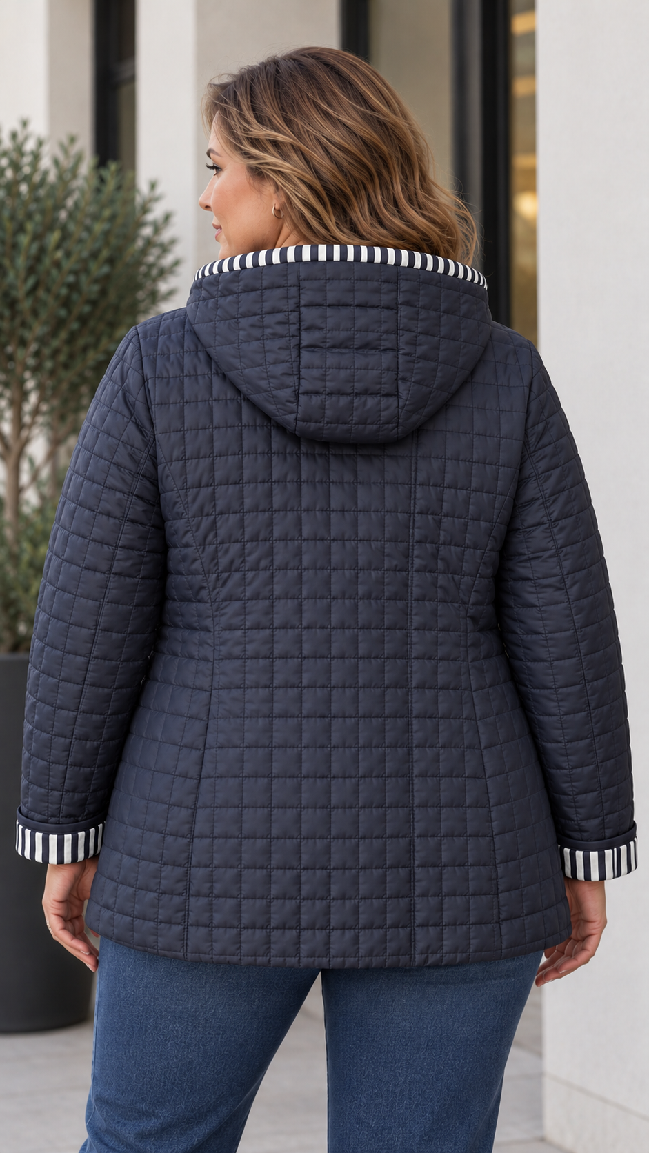 Geacă damă matlasată cu glugă – bleumarin